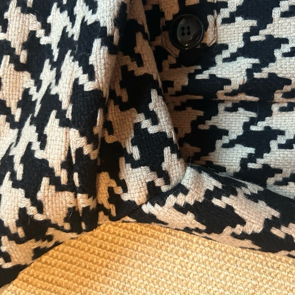 Black & Tan Houndstooth Coat by Sigrid Olsen - Picture 4 of 10